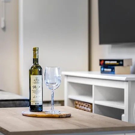 Hvilestay - Prywatne Miejsce Parkingowe Lejlighed *